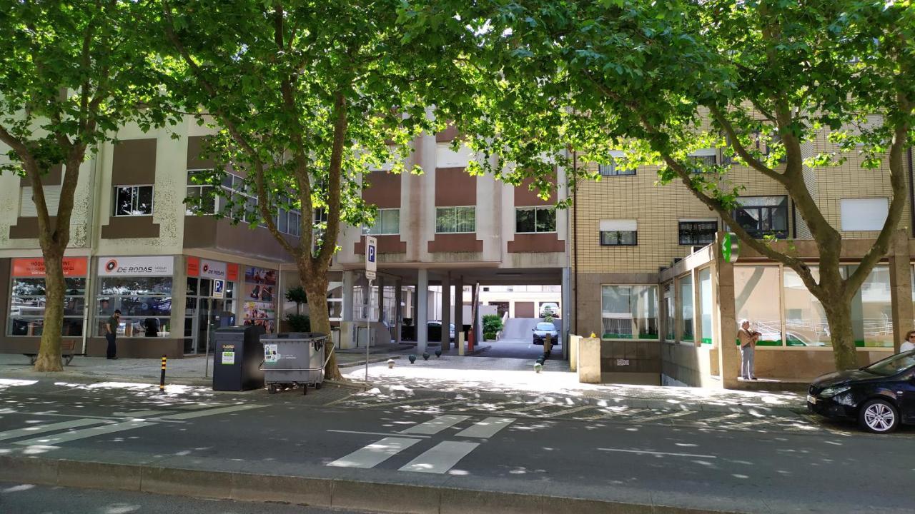 Eca De Queiros Apartment 포보아데바짐 외부 사진